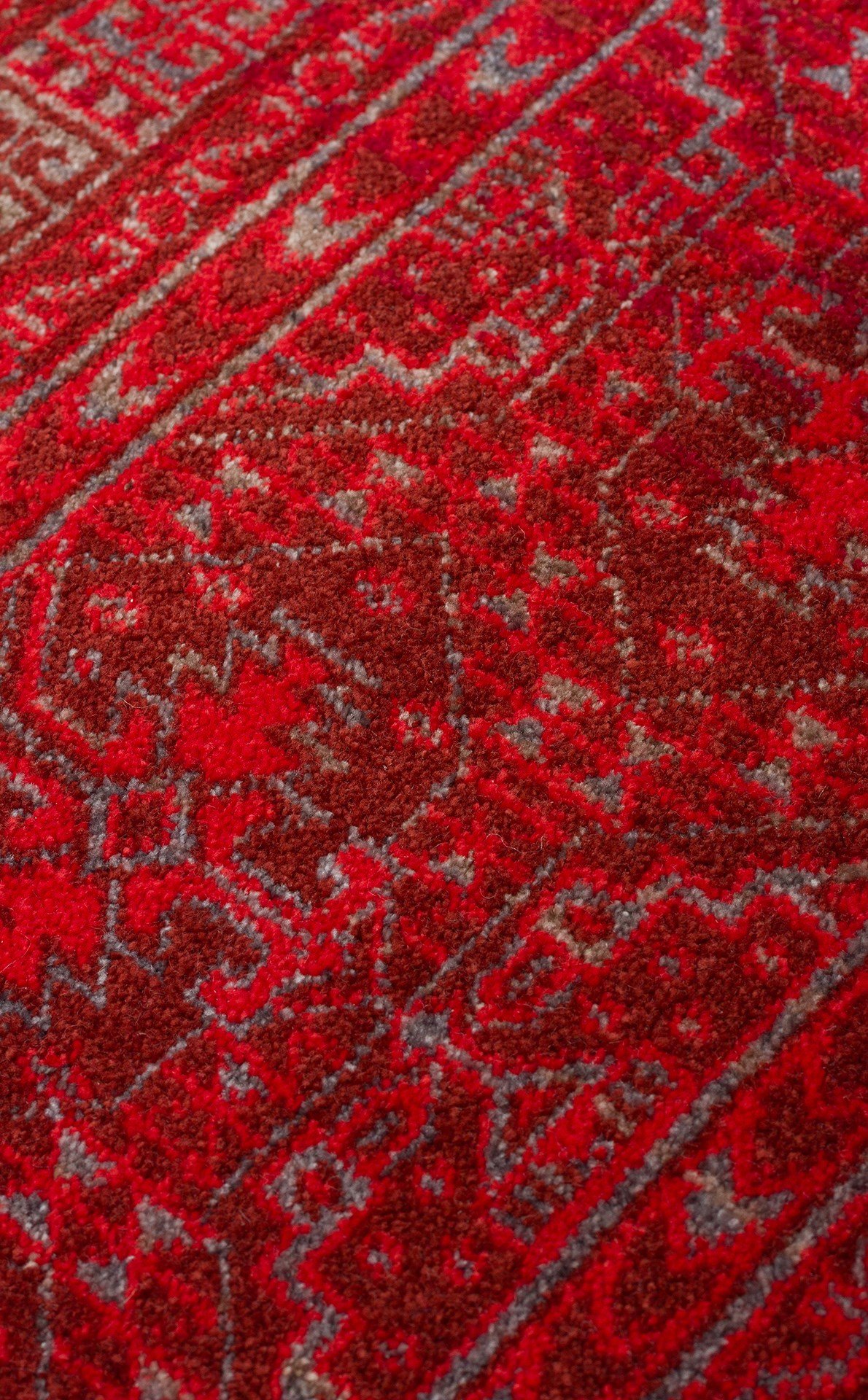 Eko Halı PİETRA PTA 17 RED Sıcak Renk Tonlarını Etnik Desenlerle Buluşturan Yumuşak Tuşeli Salon Halısı Oturma Odası Halısı Mutfak Halısı Modern Makine Halısı