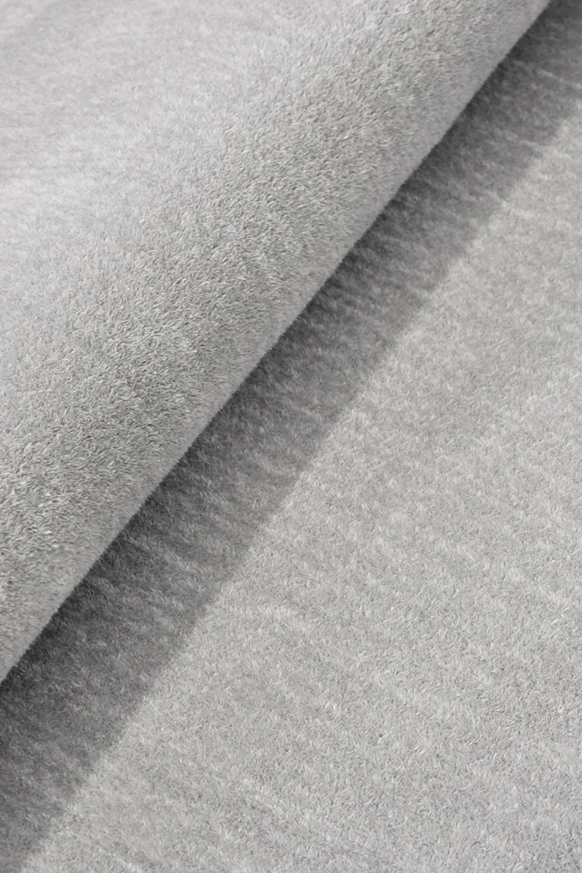 POLY Peluş Post Şeklinde Halı-Gri- Salon-Antre-Oturma Odası-Yumuşak-Kaymaz Taban-Yıkanabilir–Modern-Uygun Fiyat