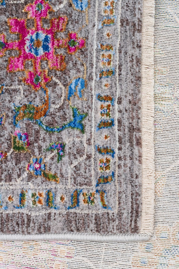 SOFIA SOF 04 MULTY Geleneksel El Dokuması Uşak Halı Desenlerine Sahip Vintage Eskitme Tarzı Salon Halısı Oturma Odası Halısı