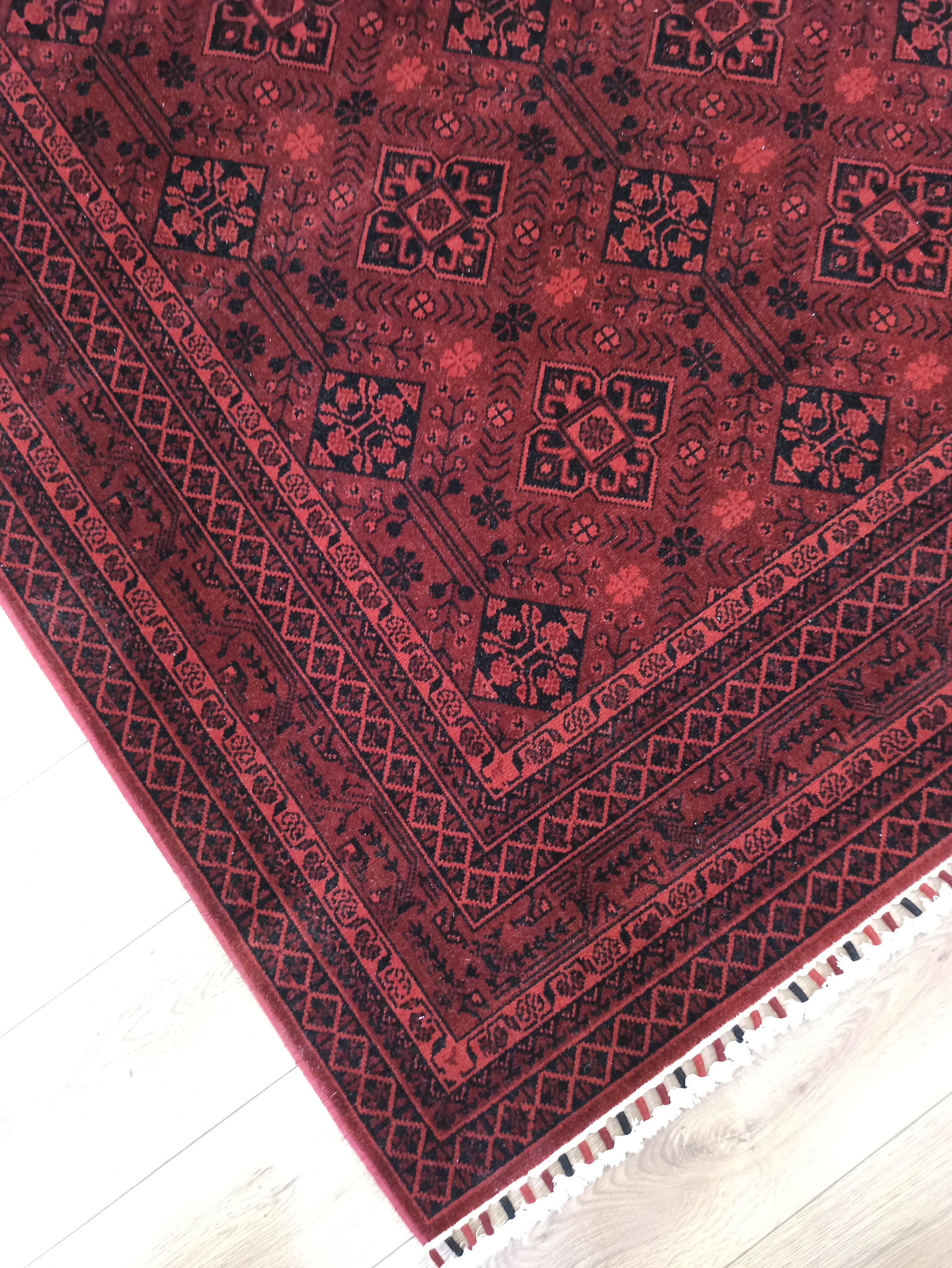 Tuğra Halı Beylerbeyi BB02 Otantik Desen Halı