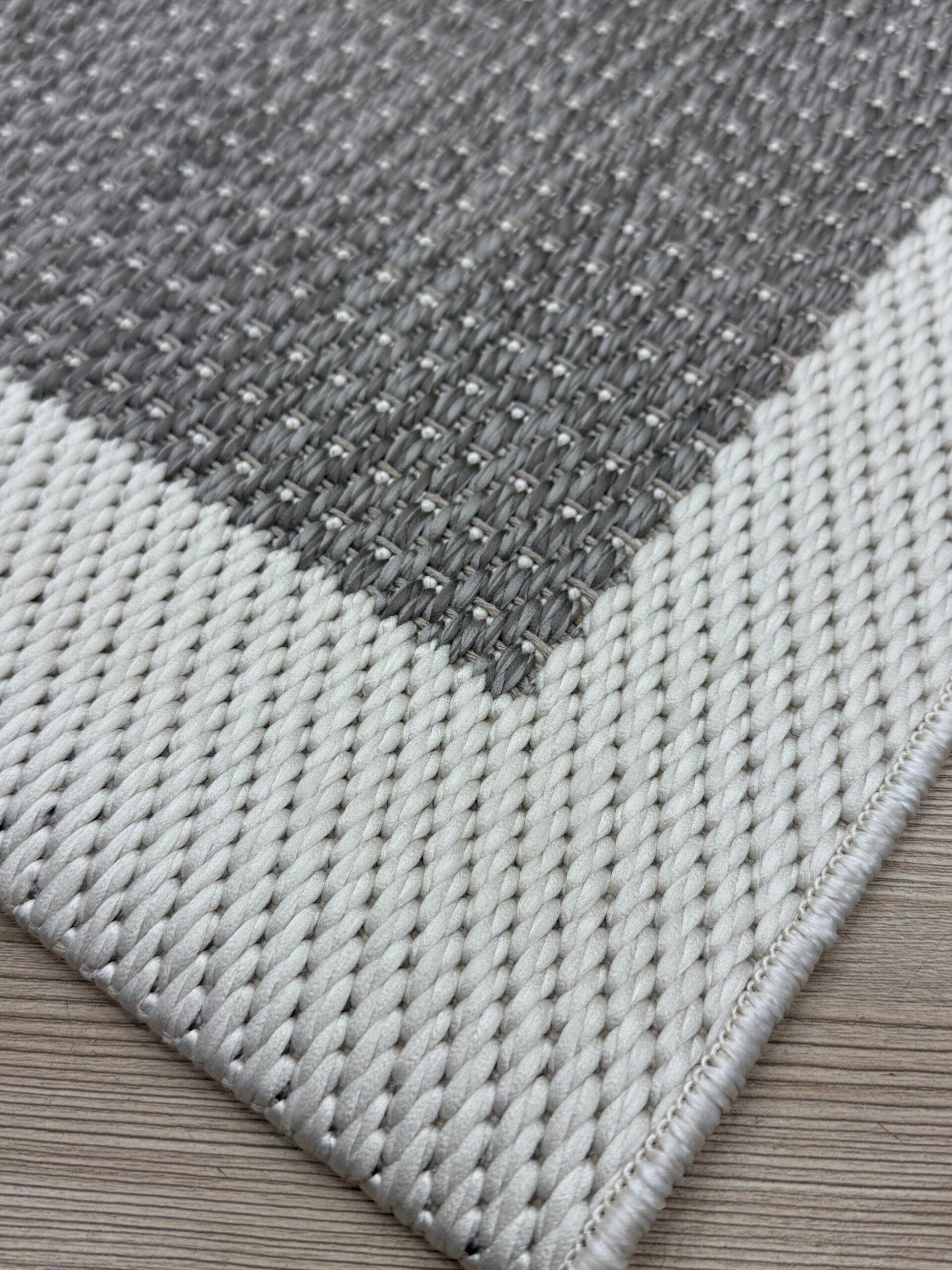 Türkmen Halı SİESTA 1501 Antrasit Polyester Ve Pamuk İplikten Üretilmiş Modern Makine Halısı