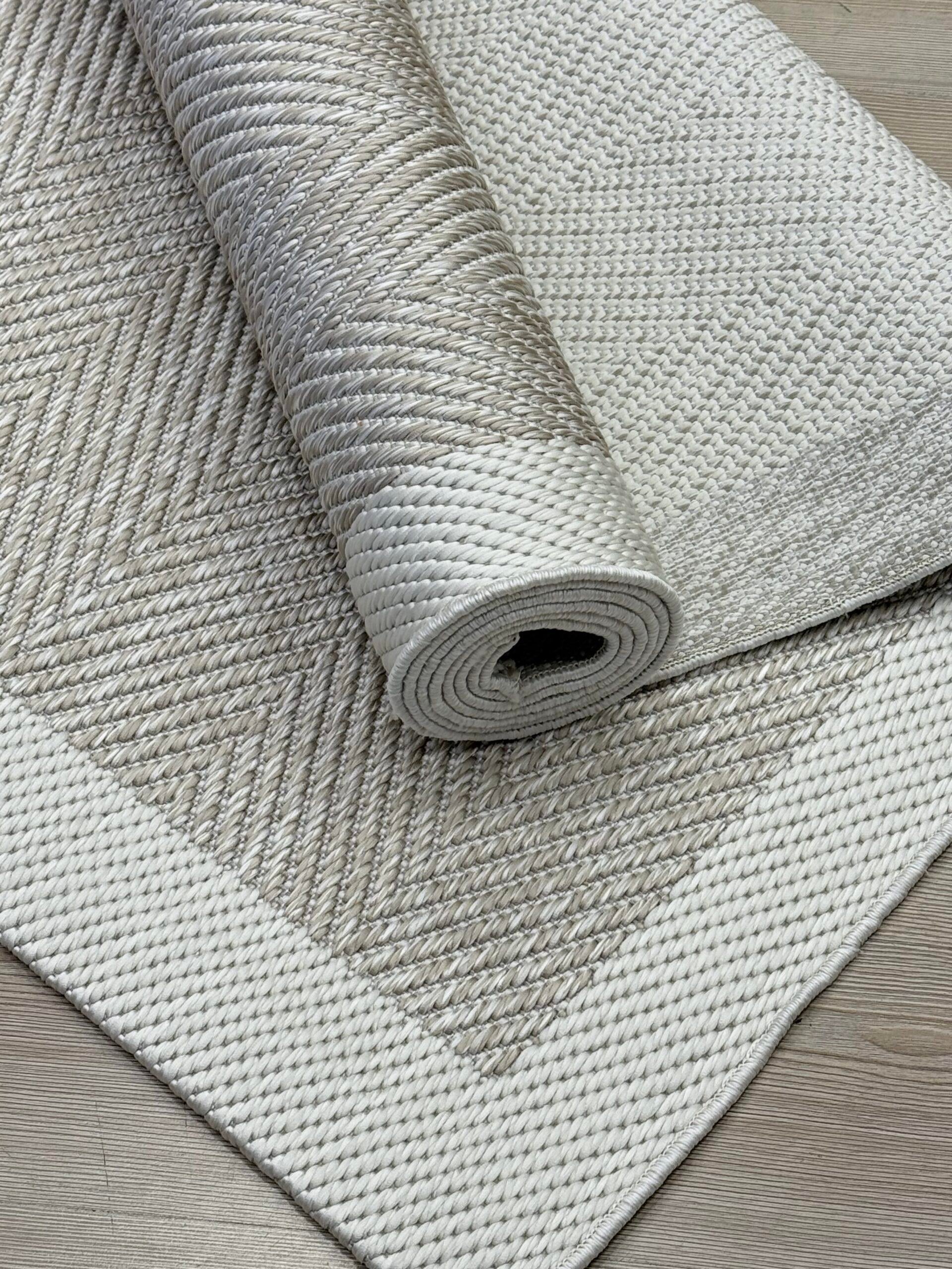 Türkmen Halı SİESTA 1503 Bej Polyester Ve Pamuk İplikten Üretilmiş Modern Makine Halısı
