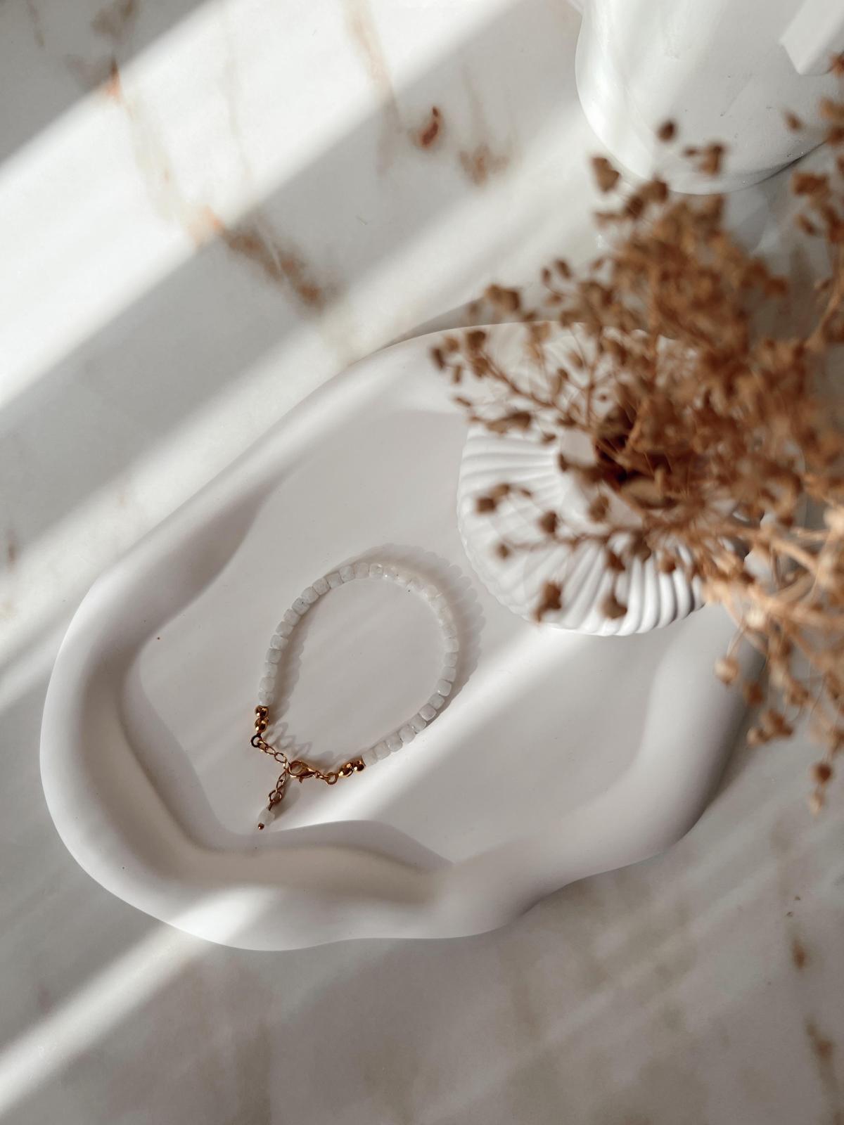 1.Sınıf Kare Kesim Fasetli Aytaşı Bileklik (Gold Zincir)