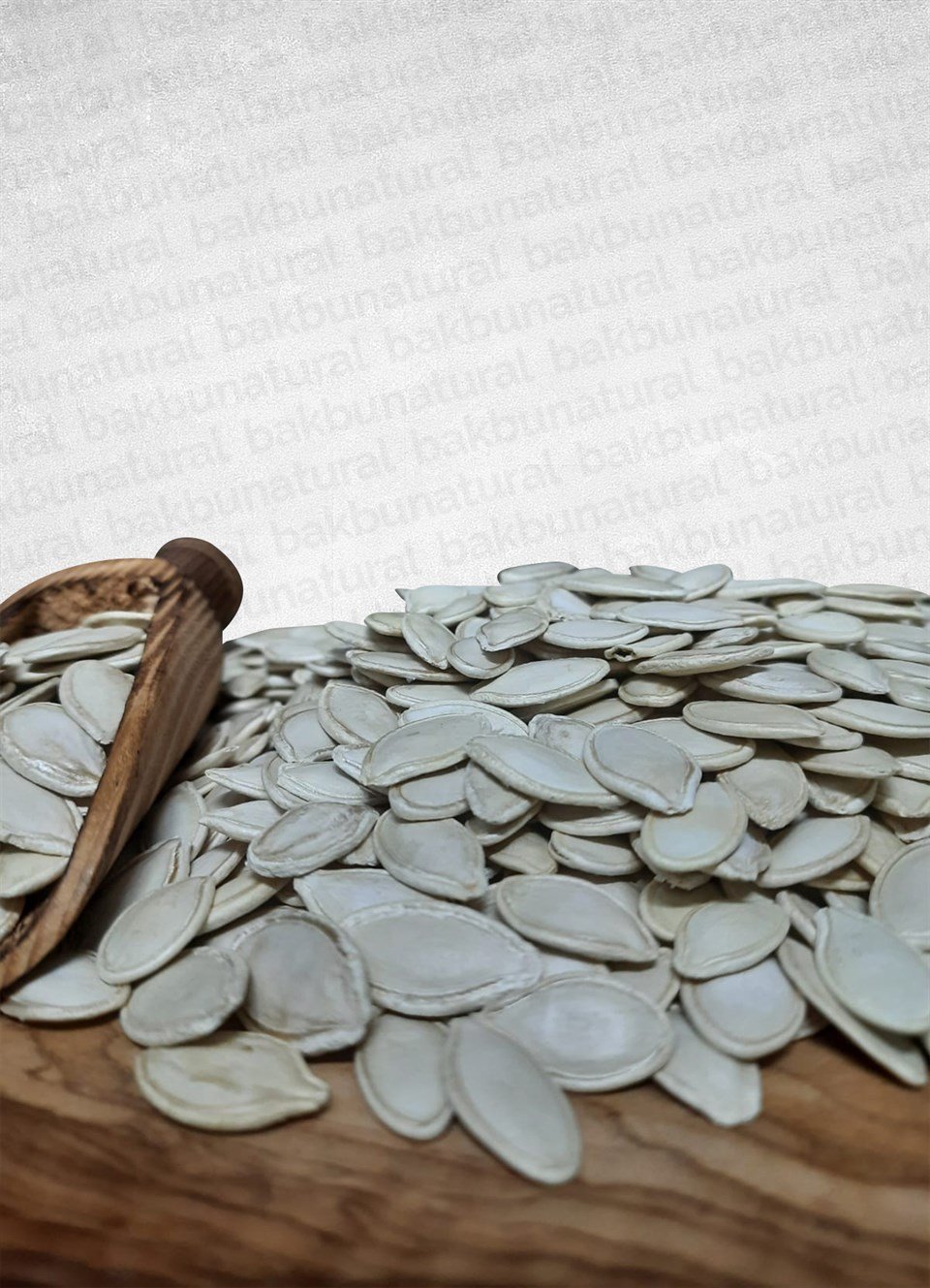 Çiğ Kabak Çekirdeği