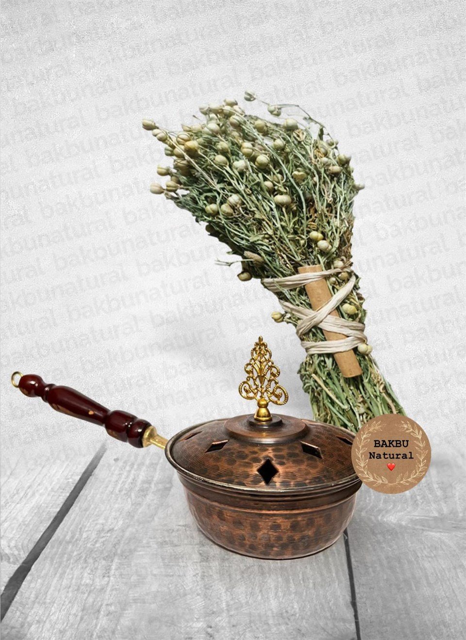 Eskitme Tütsü tavası no:1 ve Demet Üzerlik