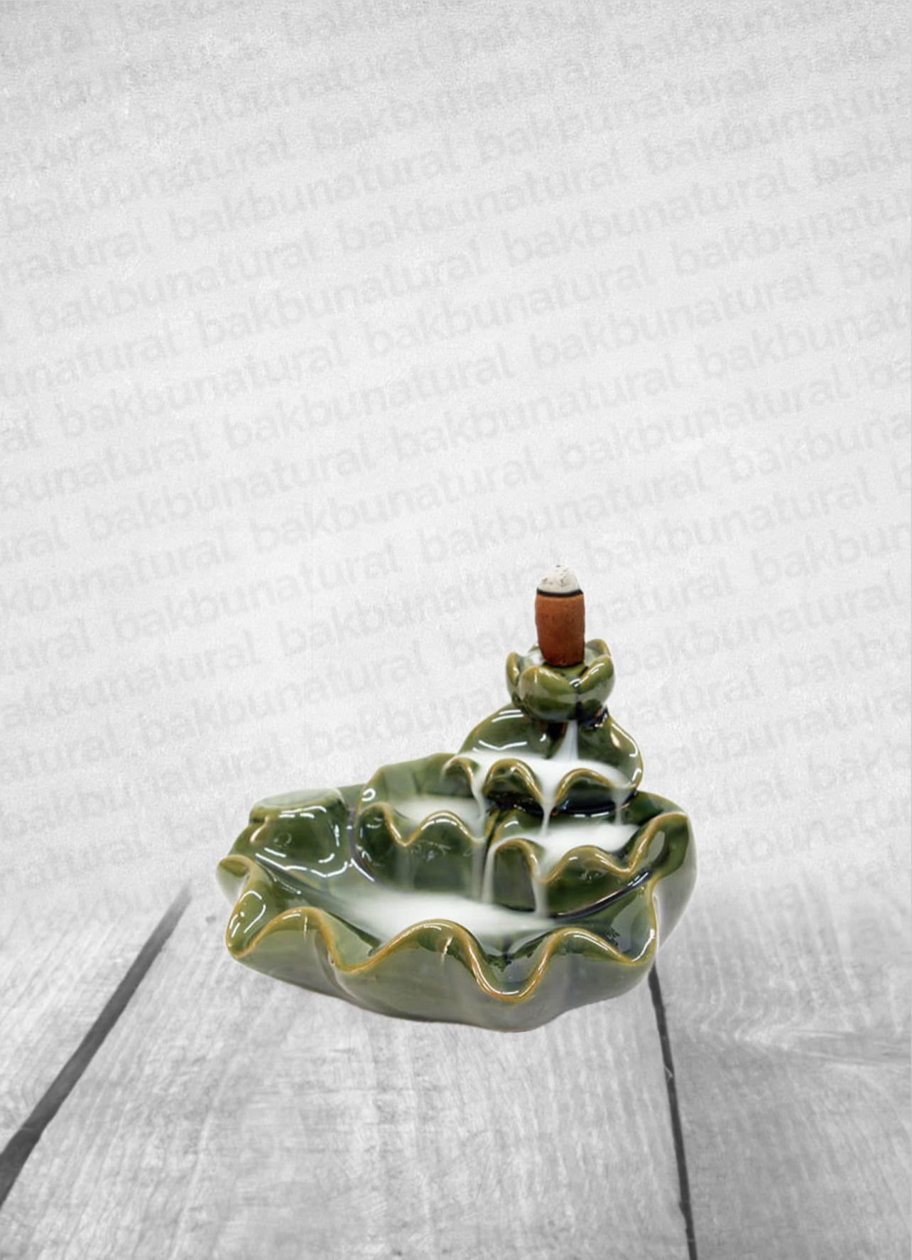 Şelale Temalı Yeşil Geri Akışlı Tütsülük