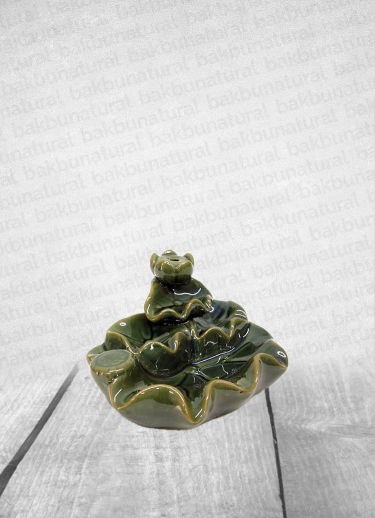 Şelale Temalı Yeşil Geri Akışlı Tütsülük