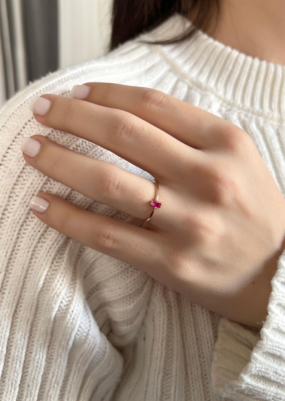 Gümüş Baget Renkli Taşlı Minimal Yüzük