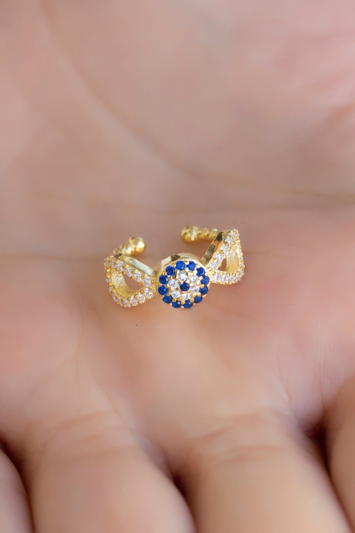 Gümüş Nazar Boncuklu Kıkırdak Küpe Lieza Jewelry kpg210104
