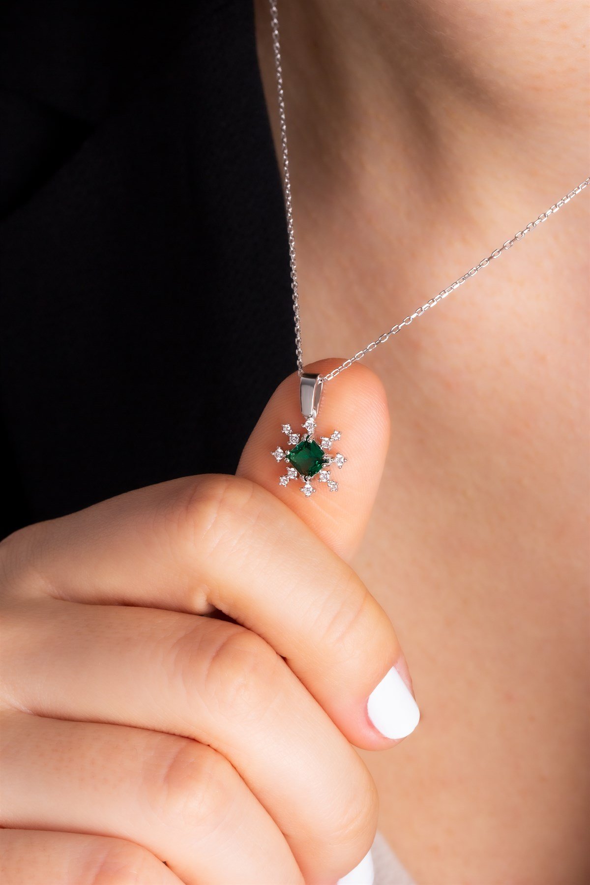 Gümüş Prenses Zümrüt Taşlı Kolye Küpe Bileklik Set