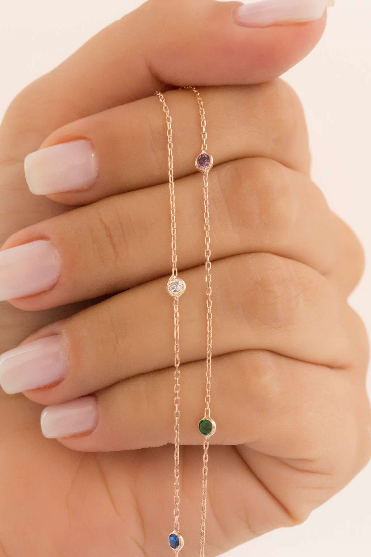 Gümüş Renkli Taşlı Zincir Bileklik Lieza Jewelry blkg210102