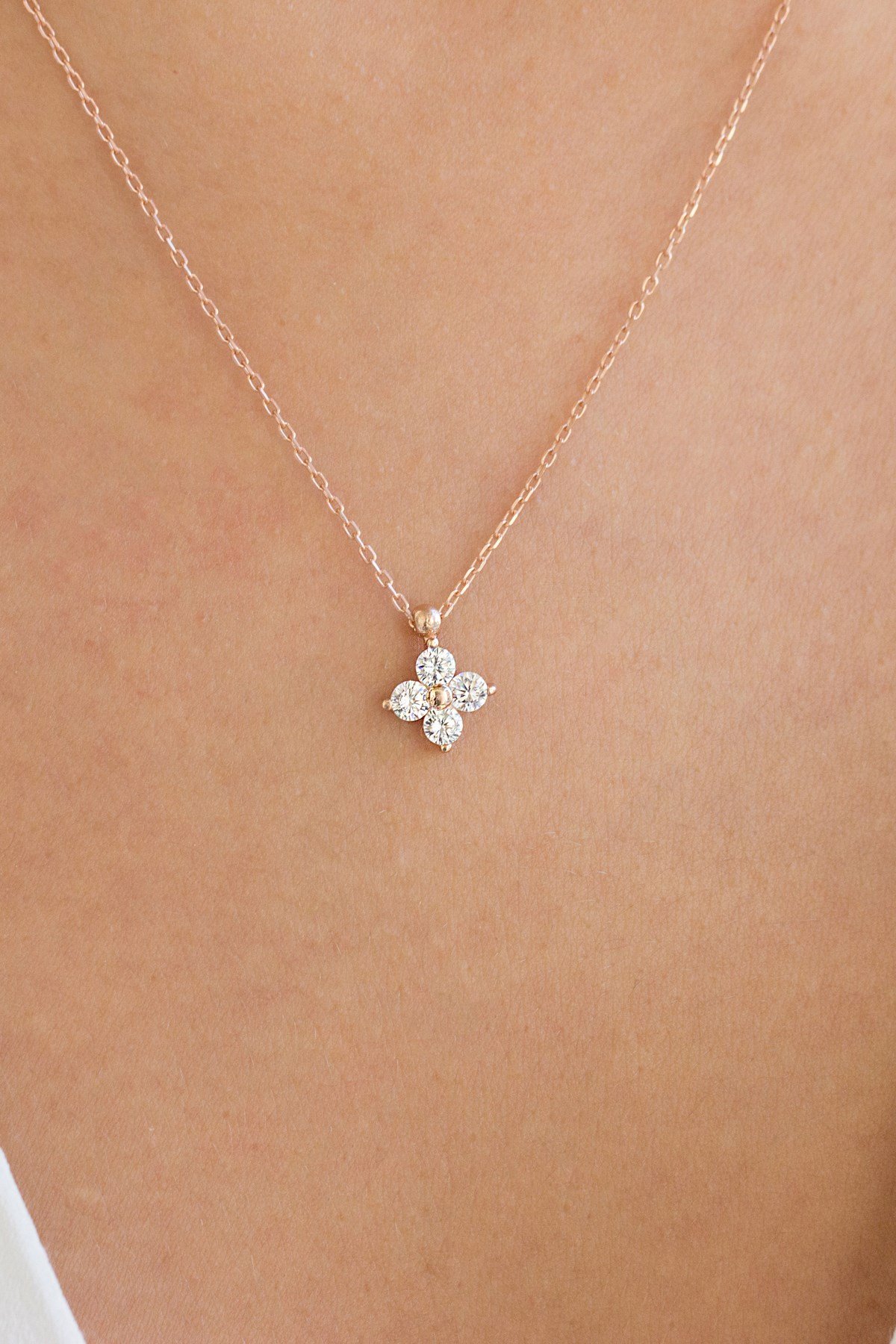 Gümüş Yonca Kolye Lieza Jewelry klyg210088