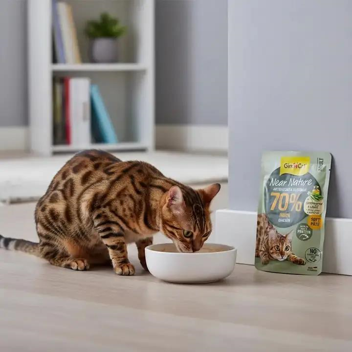 GimCat Near Nature Ezme Tavuklu Etli Yetişkin Kedi Konservesi 85 Gr