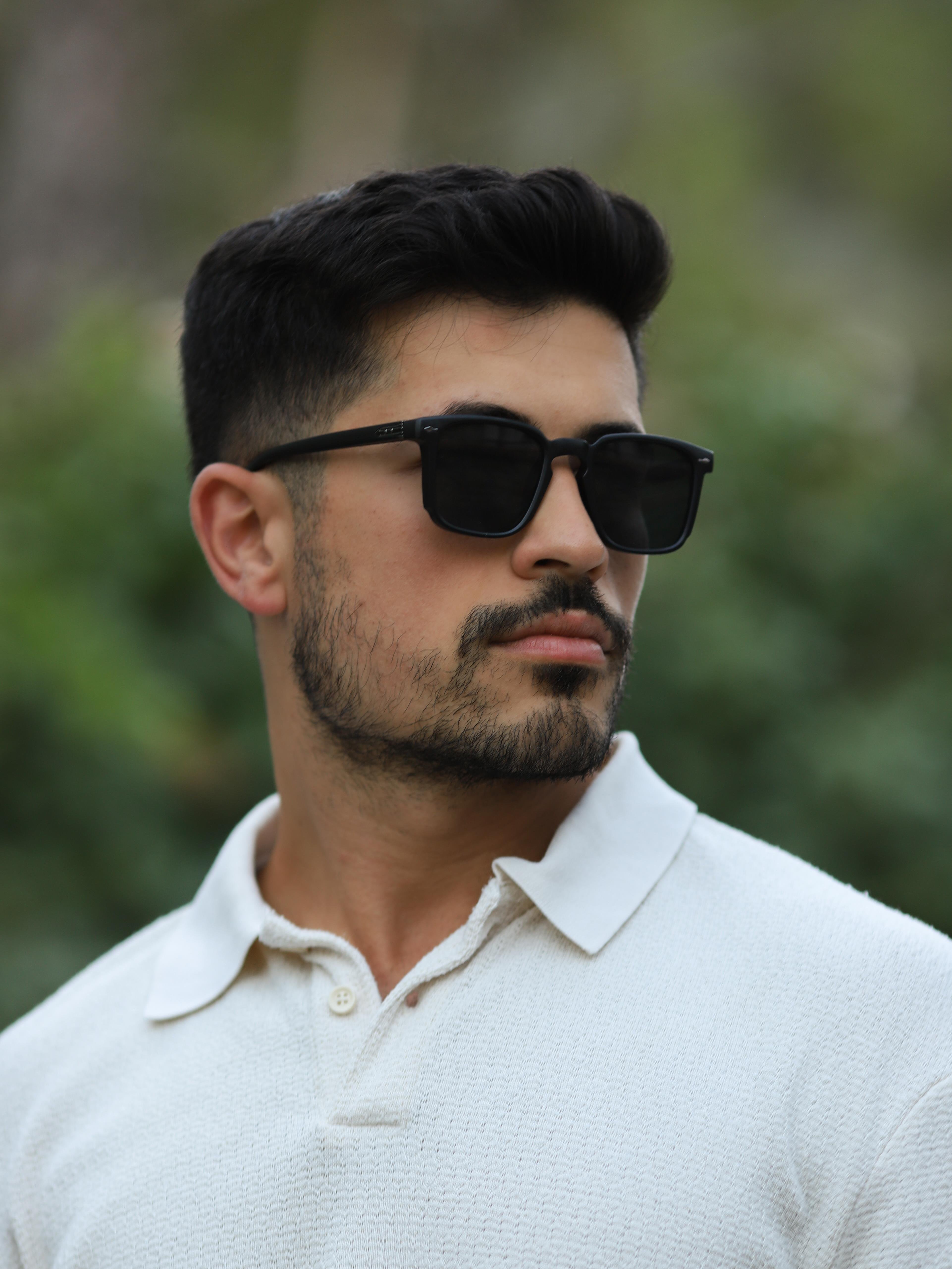 Kare Tasarım Mat Siyah Çerçeve Sİyah Cam Unisex Güneş Gözlüğü