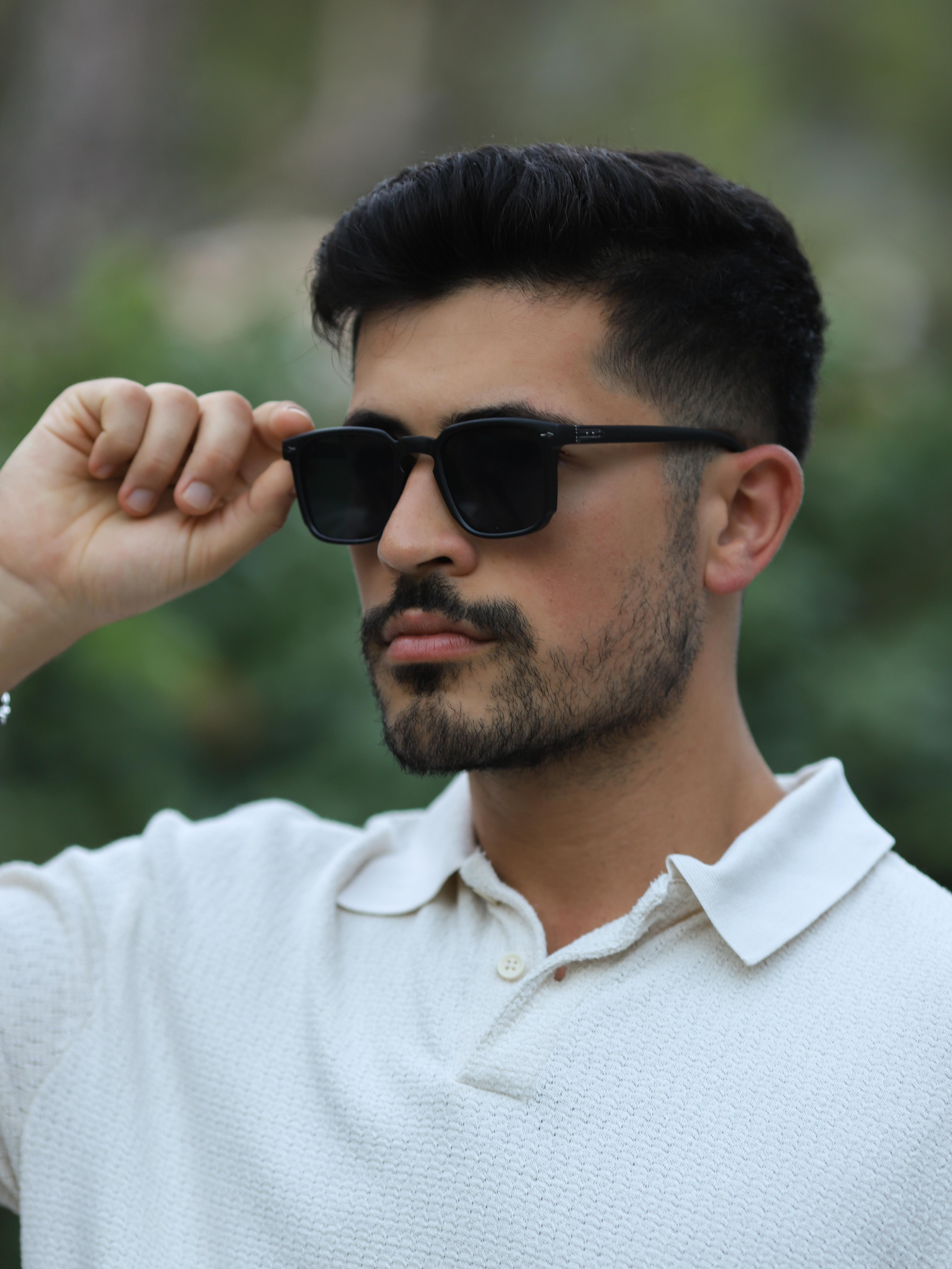 Kare Tasarım Mat Siyah Çerçeve Sİyah Cam Unisex Güneş Gözlüğü