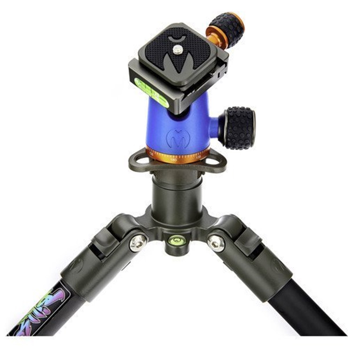 3 Legged Thing Punks Billy Karbon Fiber Tripod ve AirHed Neo Top Kafa