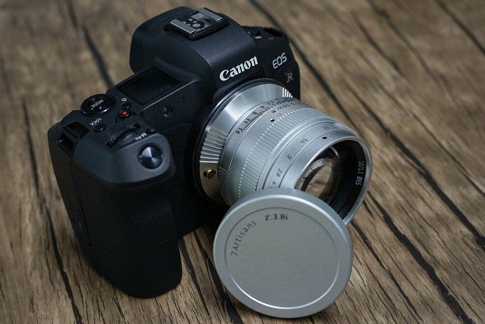 7artisans Leica M-Mount Transfer Rig Canon EOS-R Mount
