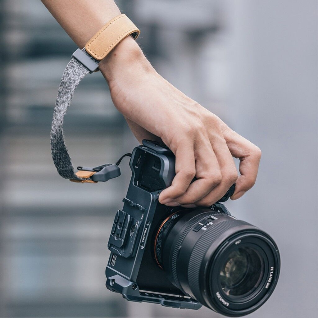 FALCAM F22 F38 F50 Quick Release Camera Cage A7C II Uyumlu Kamera Kafesi Gri - C00B3A01