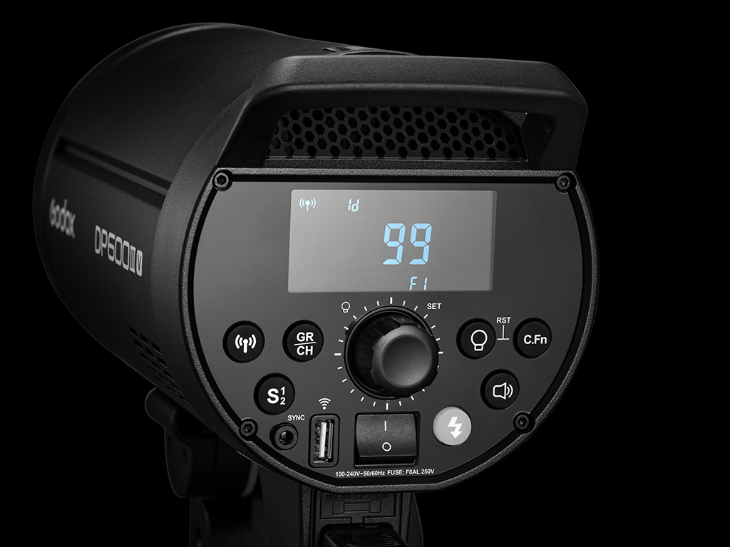 Godox DP600 III V 600W Paraflaş (LED Model Lambalı)