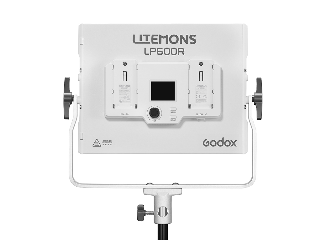 Godox LP600R K3 RGB 3'lü Softboxlı Panel LED Işık Kiti (Bataryalı)