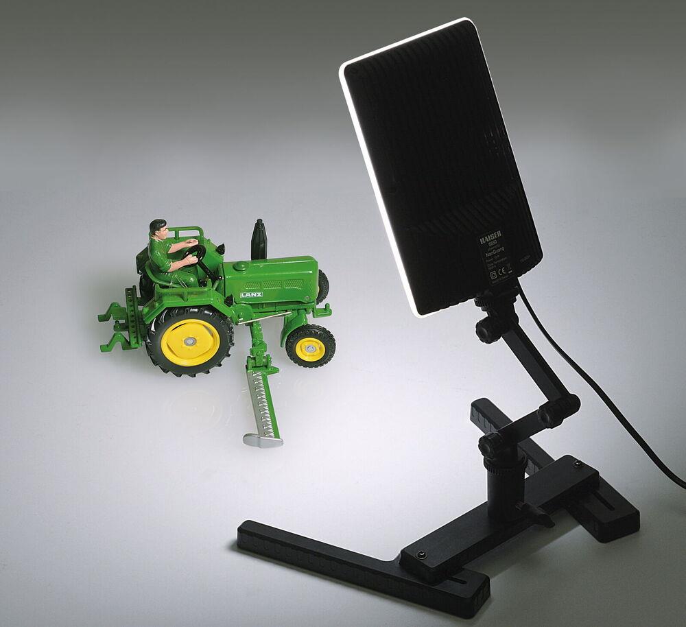Kaiser LED Desktop Light (5850)
