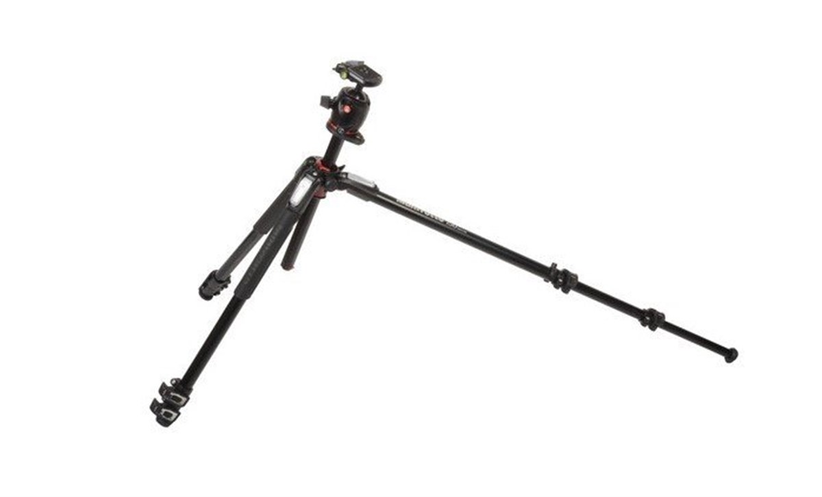 Manfrotto MK190XPRO3-BHQ2 Aluminum Tripod with XPRO Ball Head and 200PL QR Plate