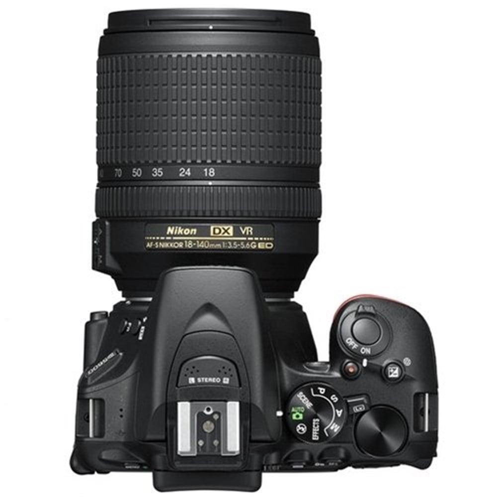 Nikon D5600 18-140mm VR Lens Kit