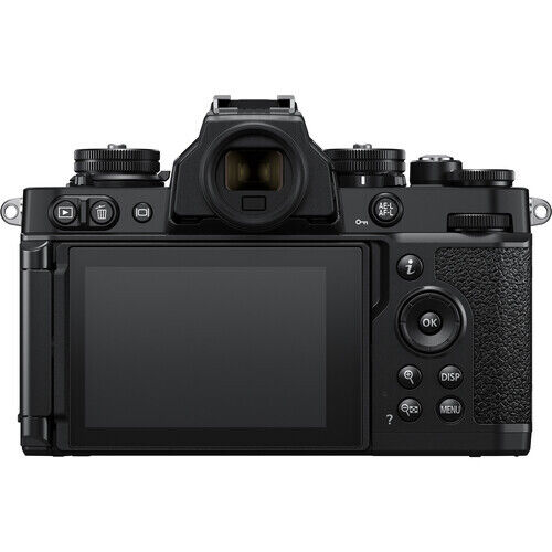 Nikon Z FC 18-140mm VR Lens Kit