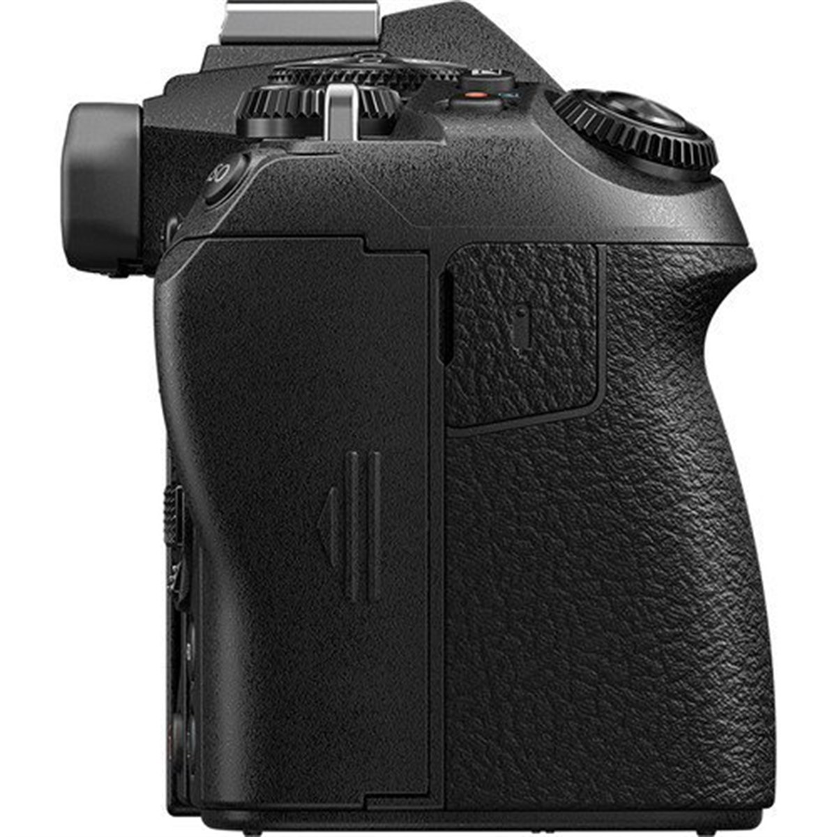 Olympus OM-D E-M1 Mark III 12-40mm f/2.8 Pro Lens