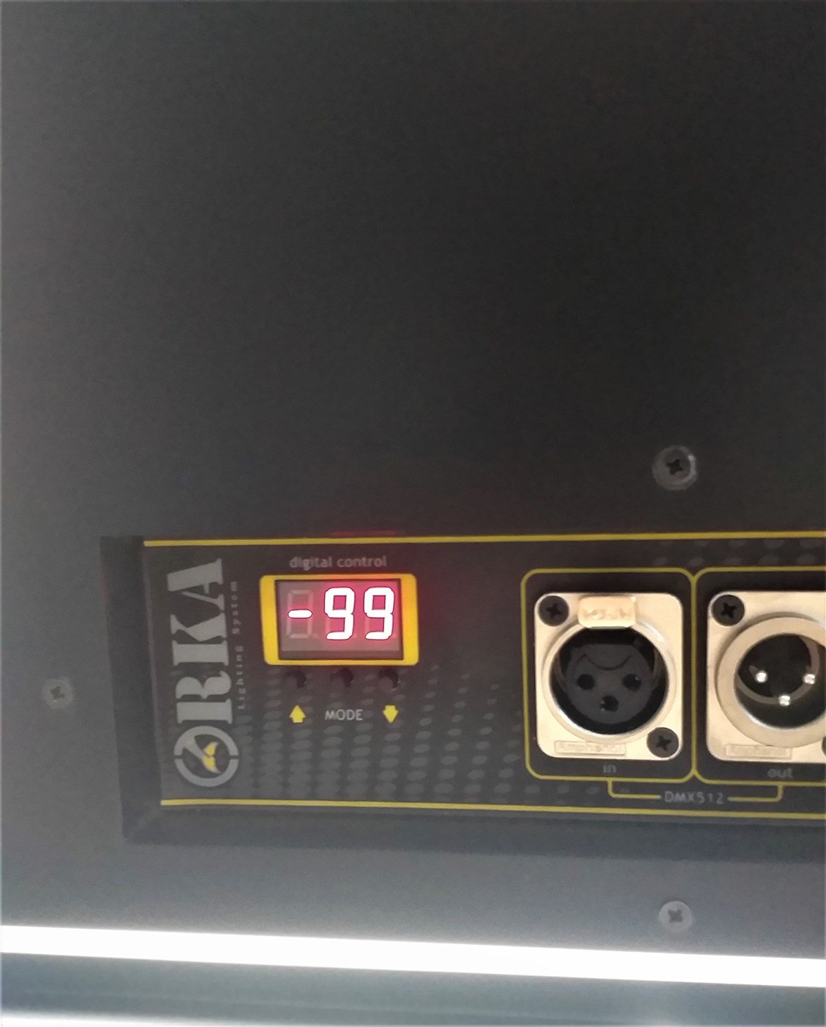 Orka Lighting OR-4004 Studio Led X DMX 512
