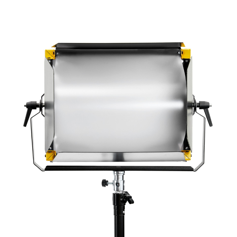 Orka Lighting OR-4007 Studio Led X Actual (3200 Kelvin)