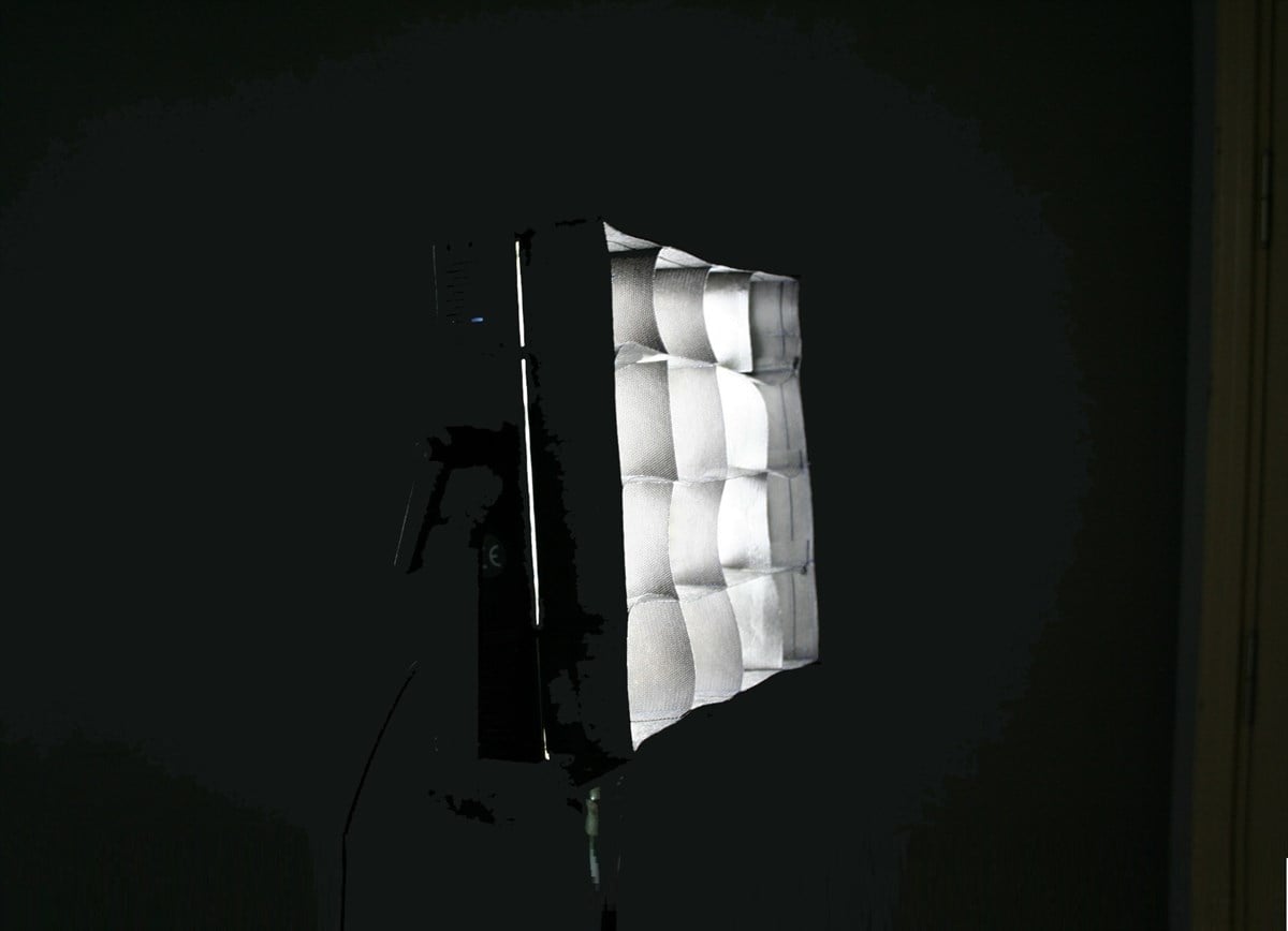Orka Lighting OR-4008 Studio Led X Actual V-Mount  (5600 Kelvin)