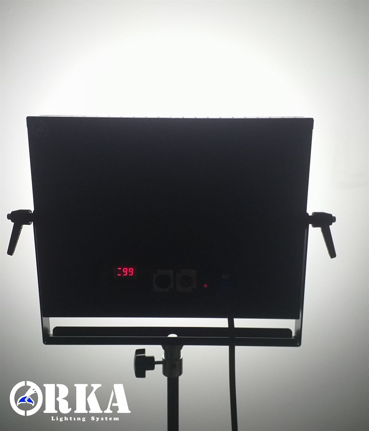 Orka Lighting OR-4010 Studio Led XL Manual (3200 Kelvin)