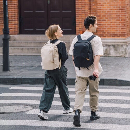 PGYTECH OneGo Lite Backpack 12L (Cream) – P‑CB‑614 Sırt Çantası