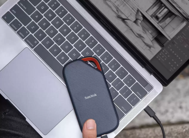 SanDisk Extreme PRO USB4 özellikli - 2 TB