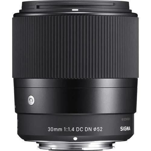 Sigma 30mm F1.4 DC DN Lens (Fujifilm X-Mount)