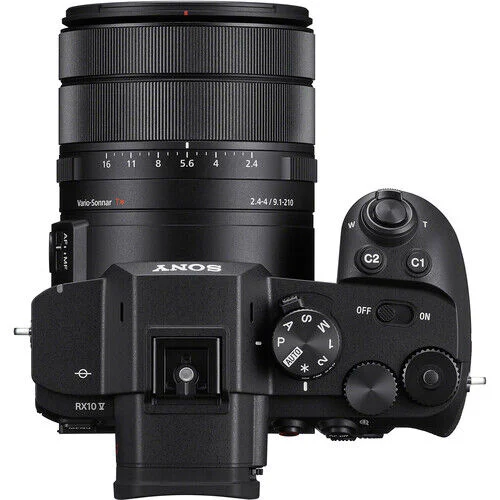 Sony RX10 V Kompakt Fotoğraf Makinesi