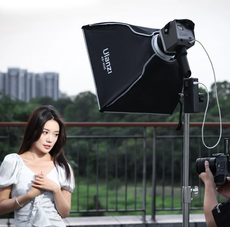Ulanzi AS-4545 45cm Kare Izgaralı Bowens Softbox