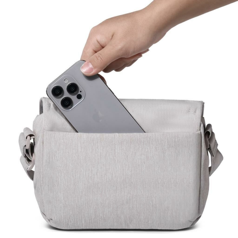 Ulanzi F01 Camera Sling Bag B011