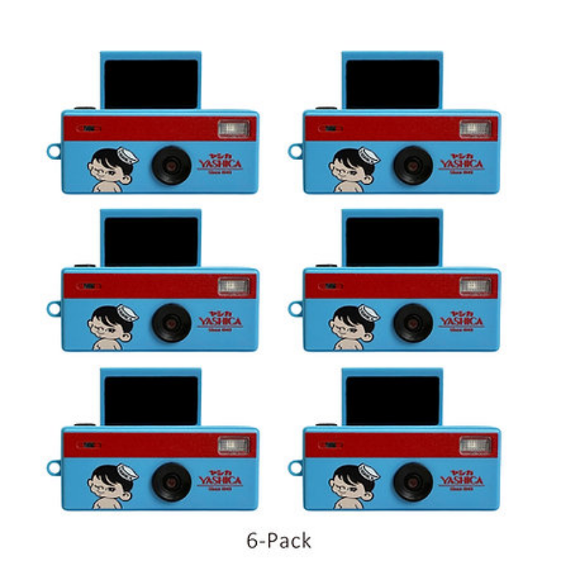 Yashica x Funtastic Anahtarlık Kamera (YASHICA Boy Adventure)