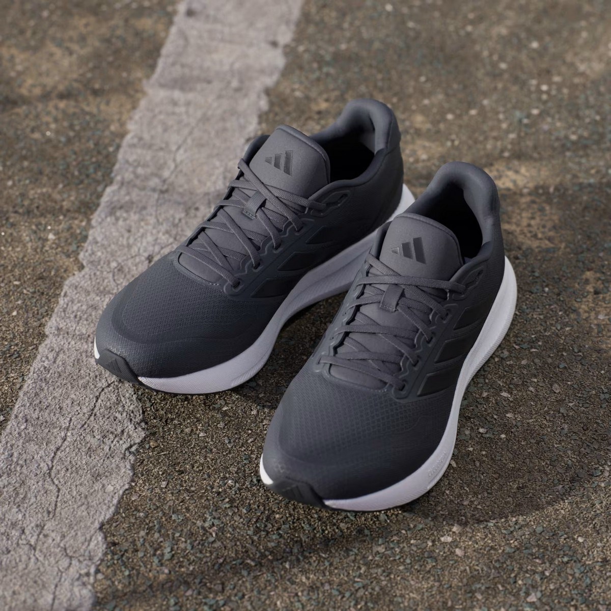 Adidas IE8819 Runfalcon 5 Erkek Koşu Ayakkabısı