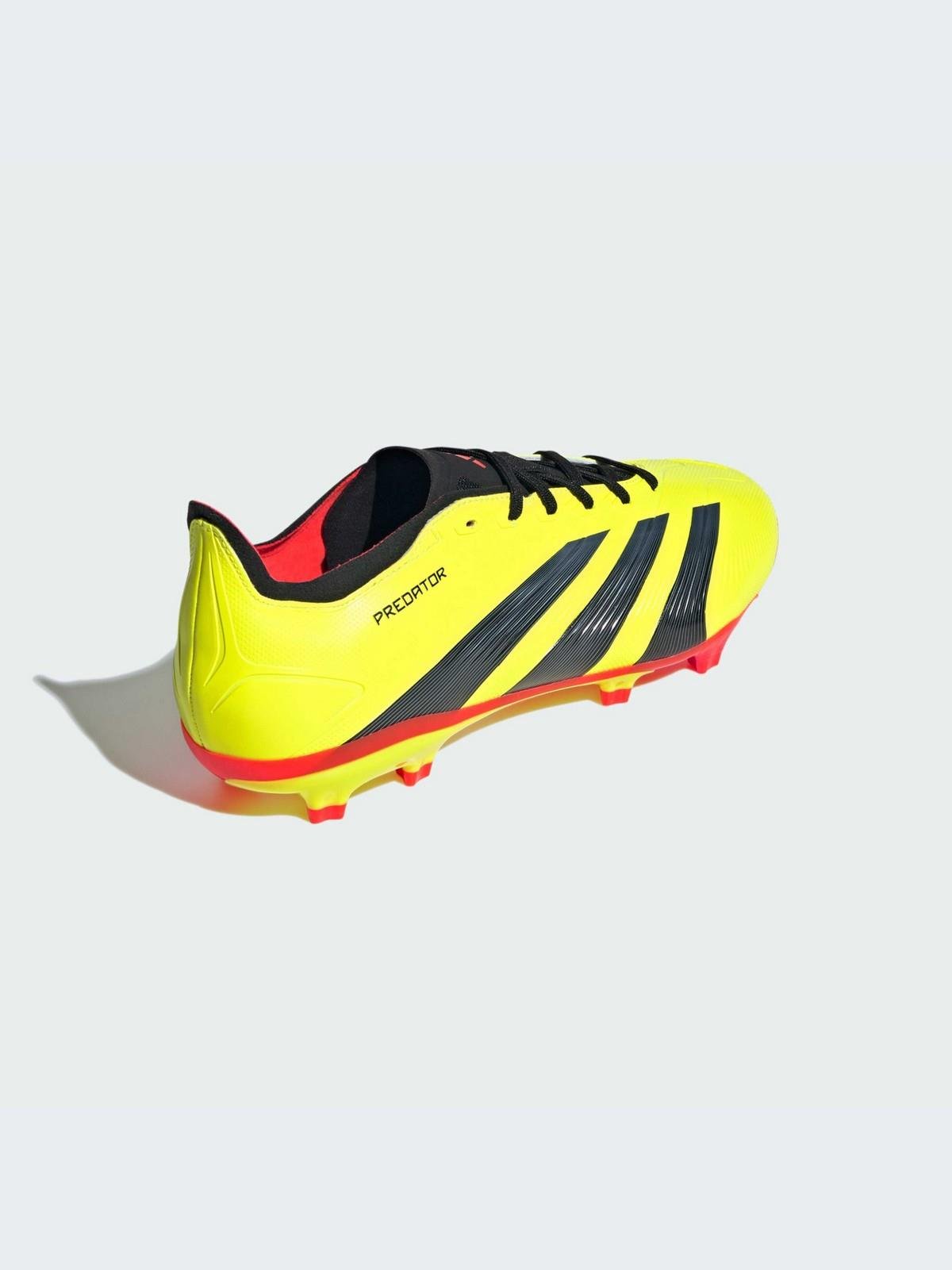 Adidas IG7761 Predator League L F Unisex Halı Saha Ayakkabısı