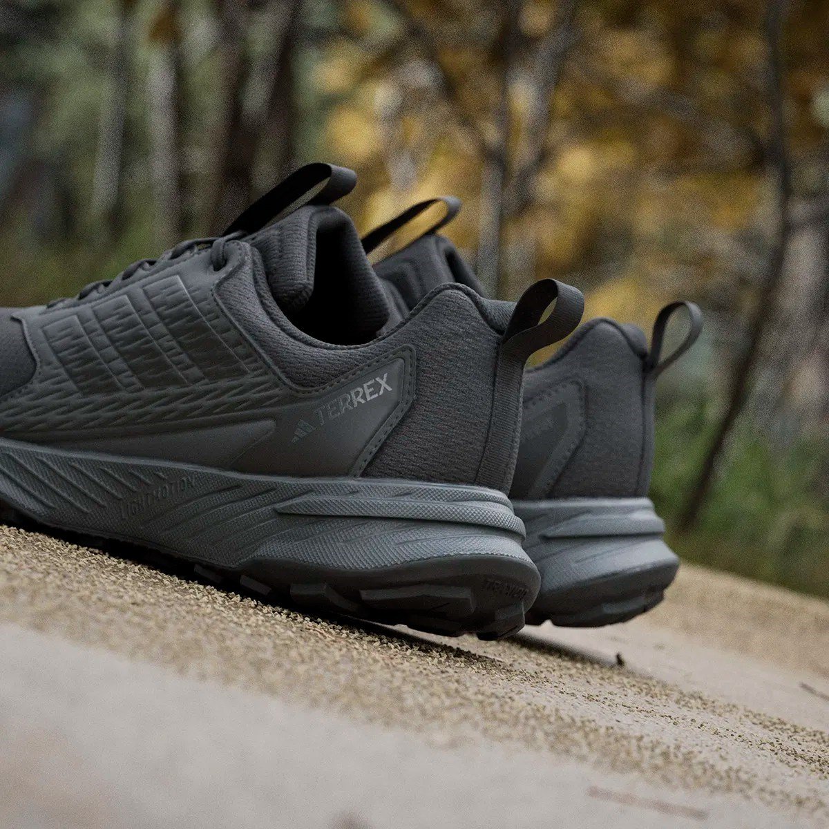 Adidas JI0274 Terrex Tracefinder 2 Clima Erkek Koşu Ayakkabısı