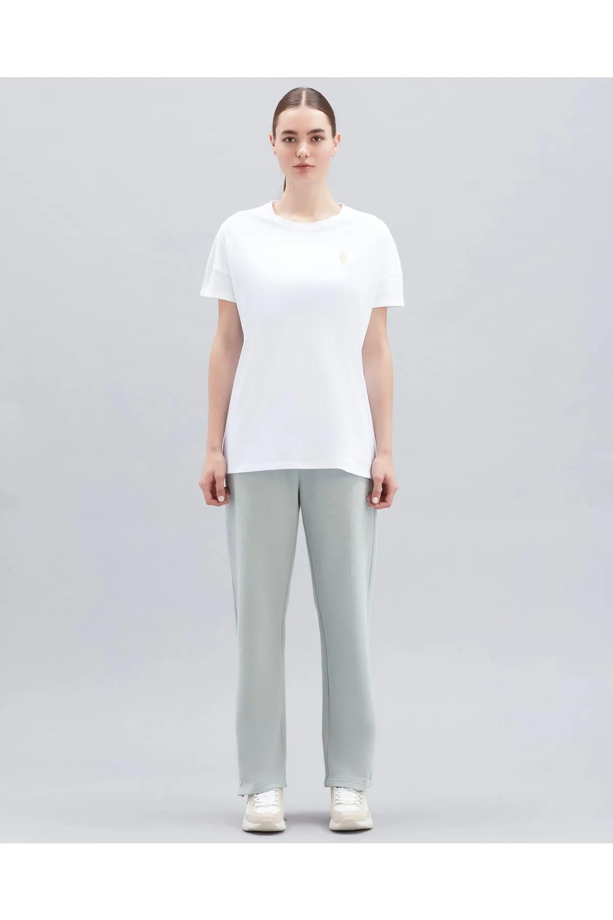 Skechers S221482-102 W Performance Tops Crew Neck Kadın Spor Tişört