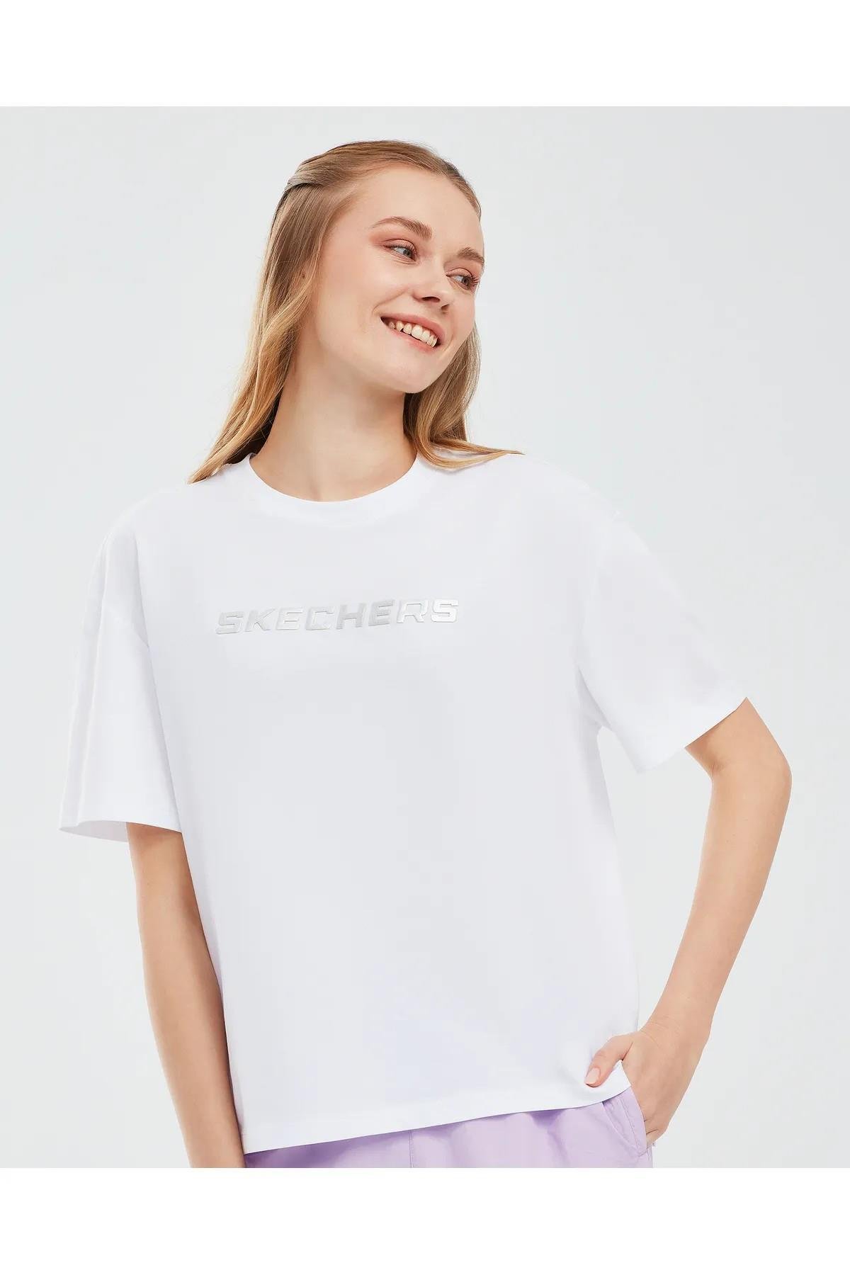 Skechers S241012-100 Graphic W Sleeve Kadın Spor Tişört