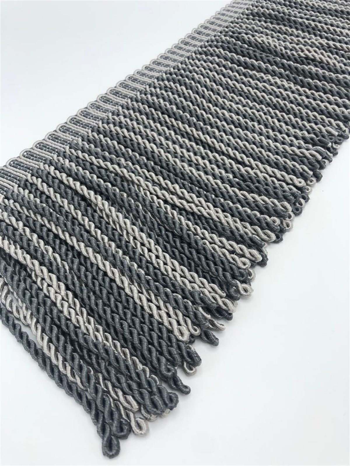 Füme & Antrasit Renk Bulyon Saçak (15cm)
