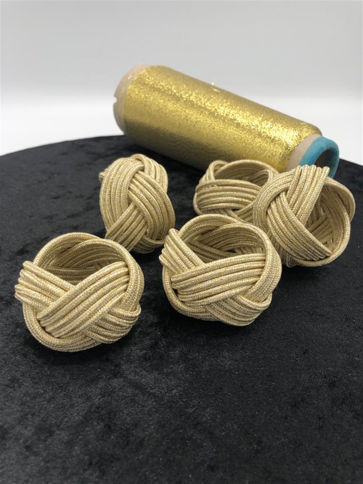 Simli Peçete Yüzük Halkası Burgulu Model Gold Renk