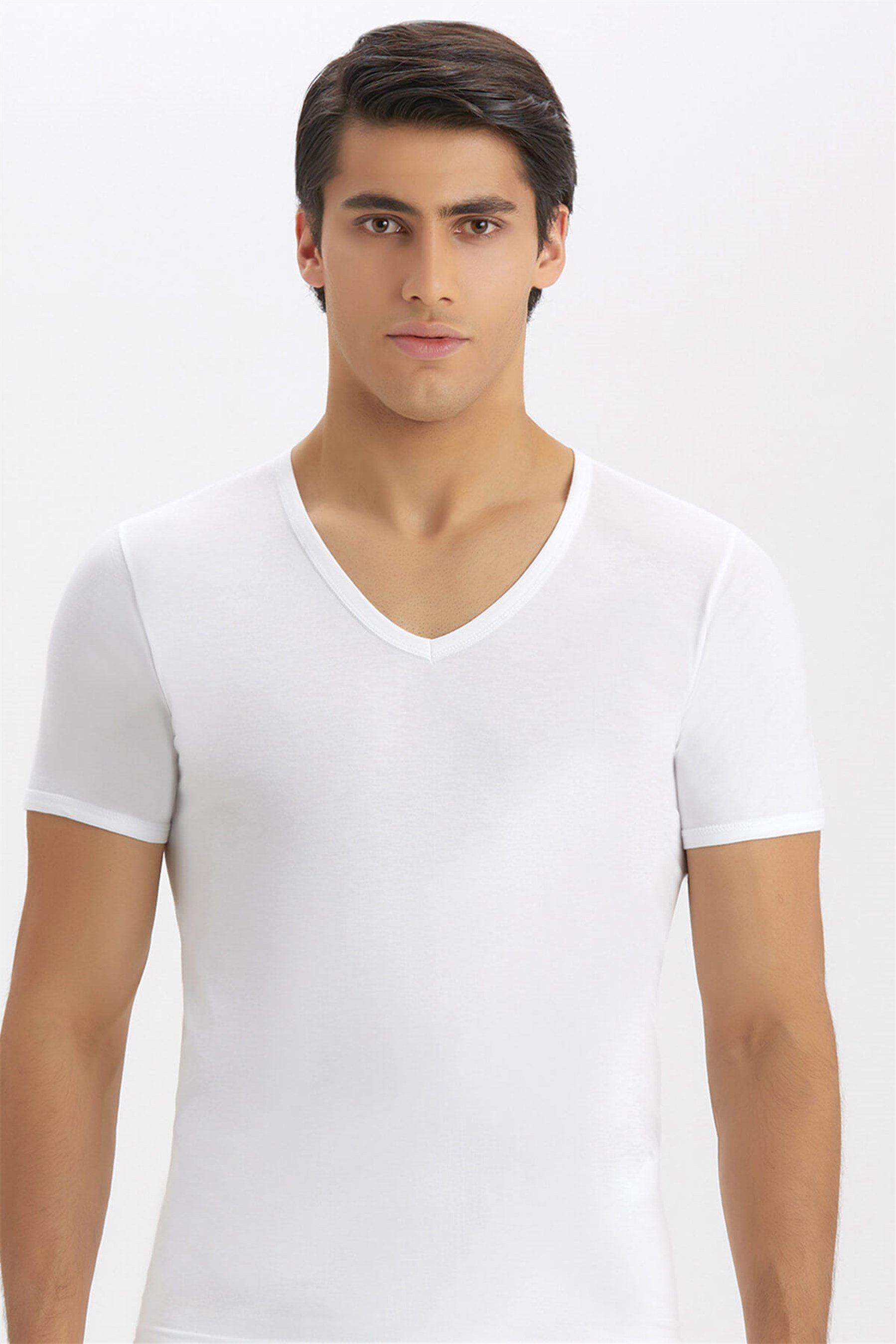 1007 Baykar Erkek Derin V Yaka