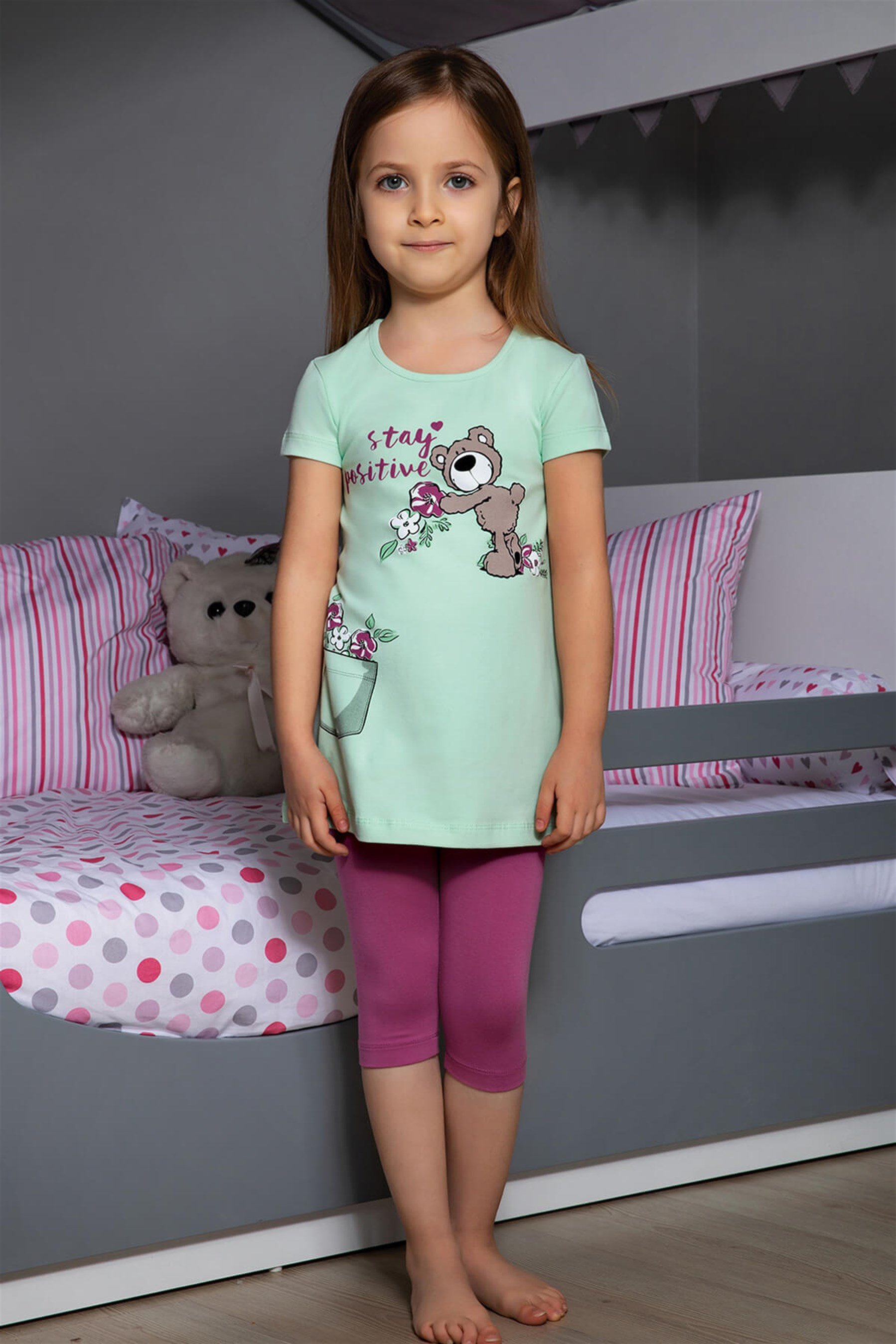 9104 Baykar Kız Çocuk Tunık Takım