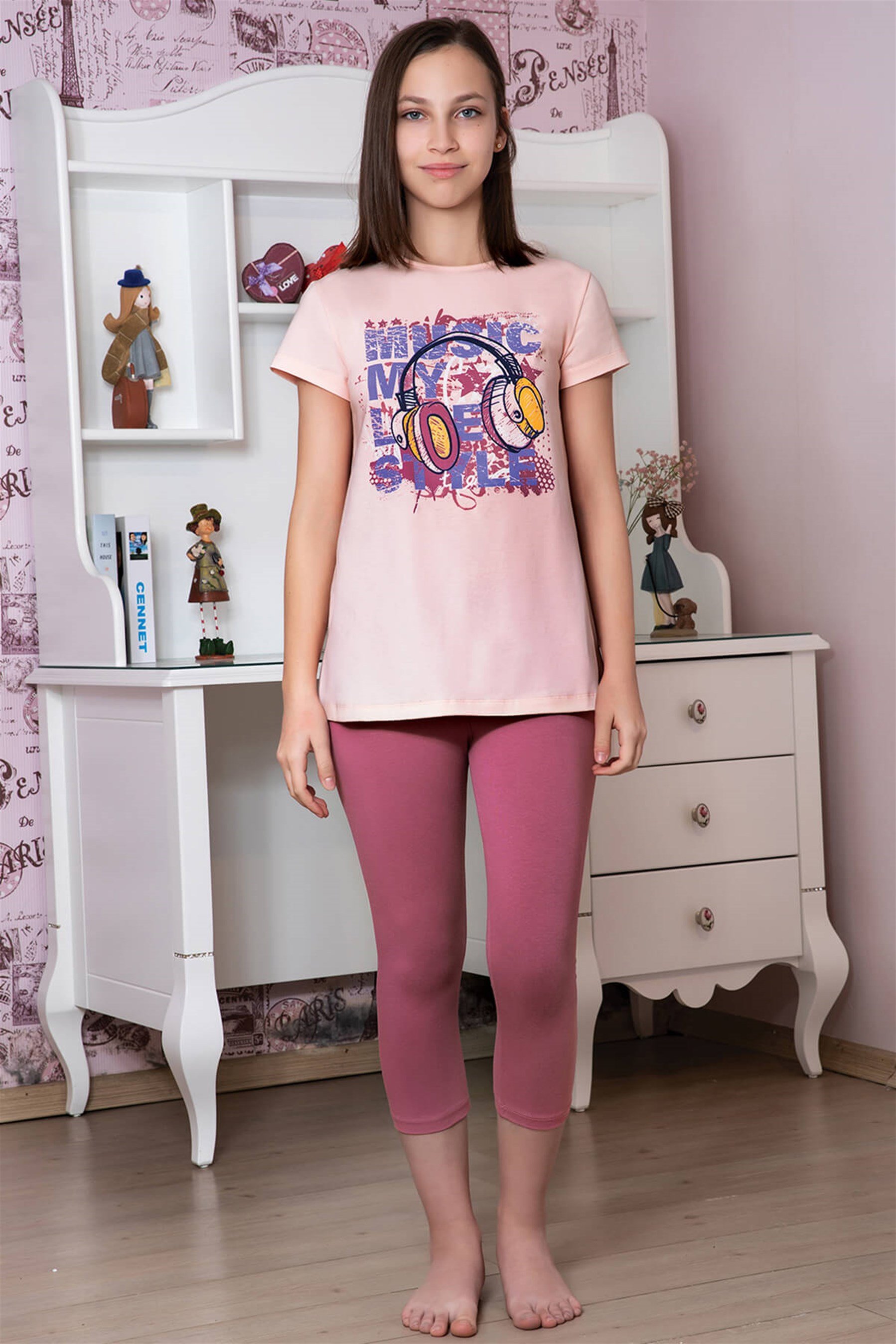 9120 Baykar Kız Çocuk Tunık Takımım